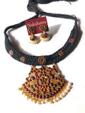 Black thread kemp stones choker set