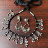 Black thread kolahpuri Neckpiece set