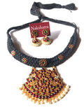 Black thread kemp stones choker set